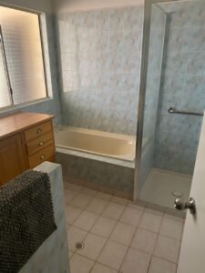 Coolbardie House, Jarrahdale Accommodation, Bathroom